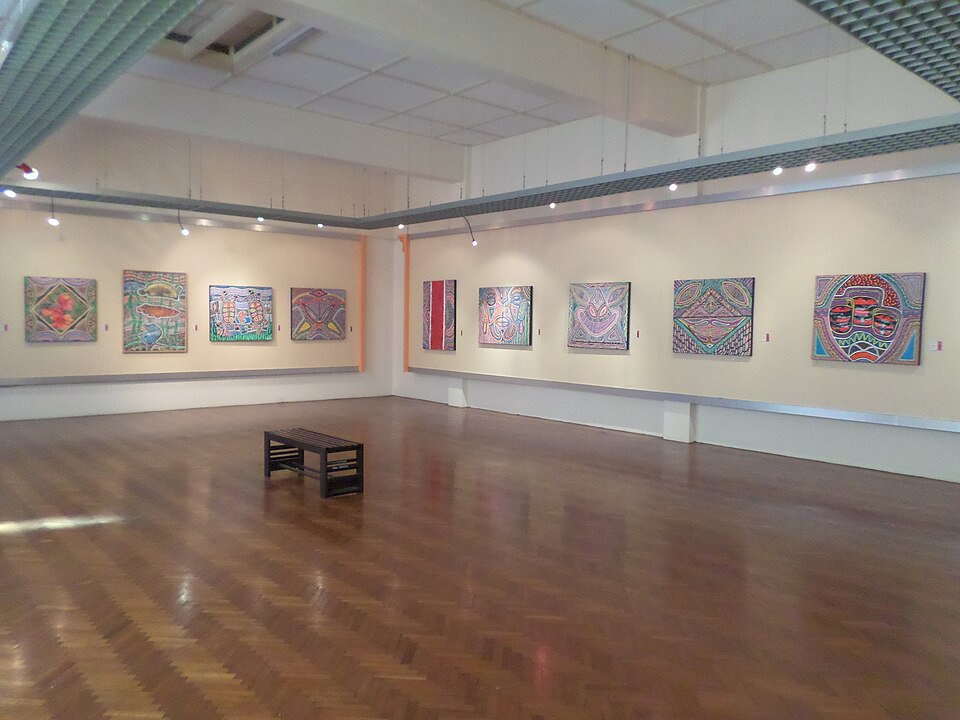 art extra 2
